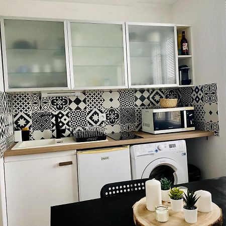Appartement T1B Place Saint Anne La Riche エクステリア 写真